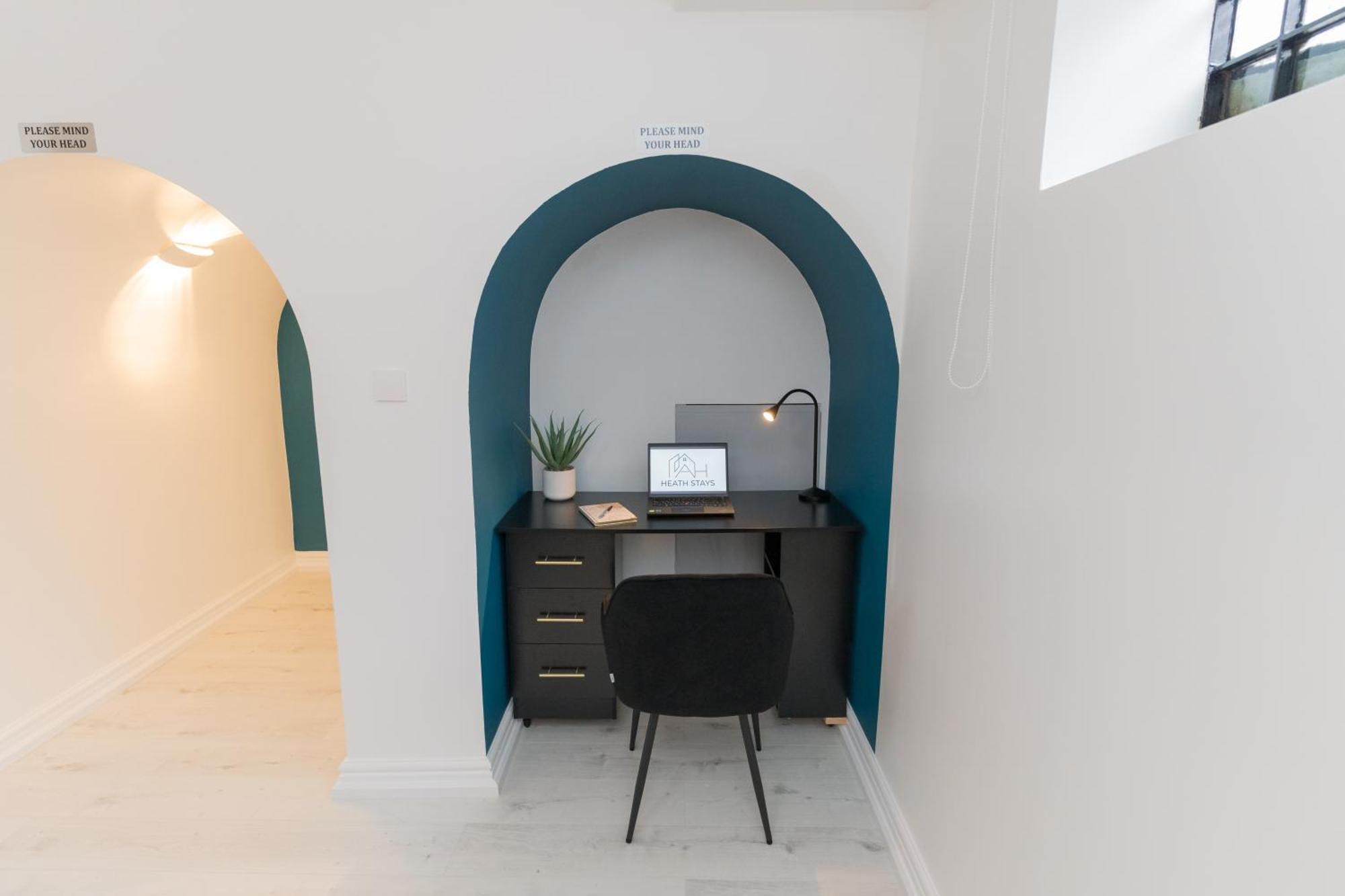 Luxurious 2 Bed Birmingham House Free Parking - Sleeps 6 Appartement Buitenkant foto